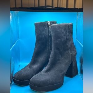 Dolce vita suede booties